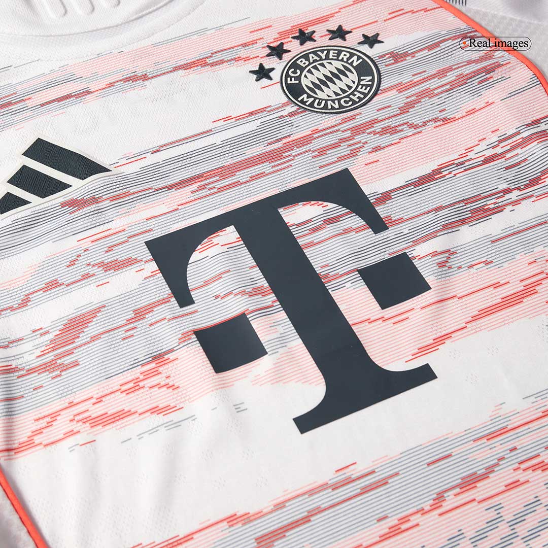 OLISE #17 Bayern Munich Extérieur Maillot 2025/26 Blanc Joueur