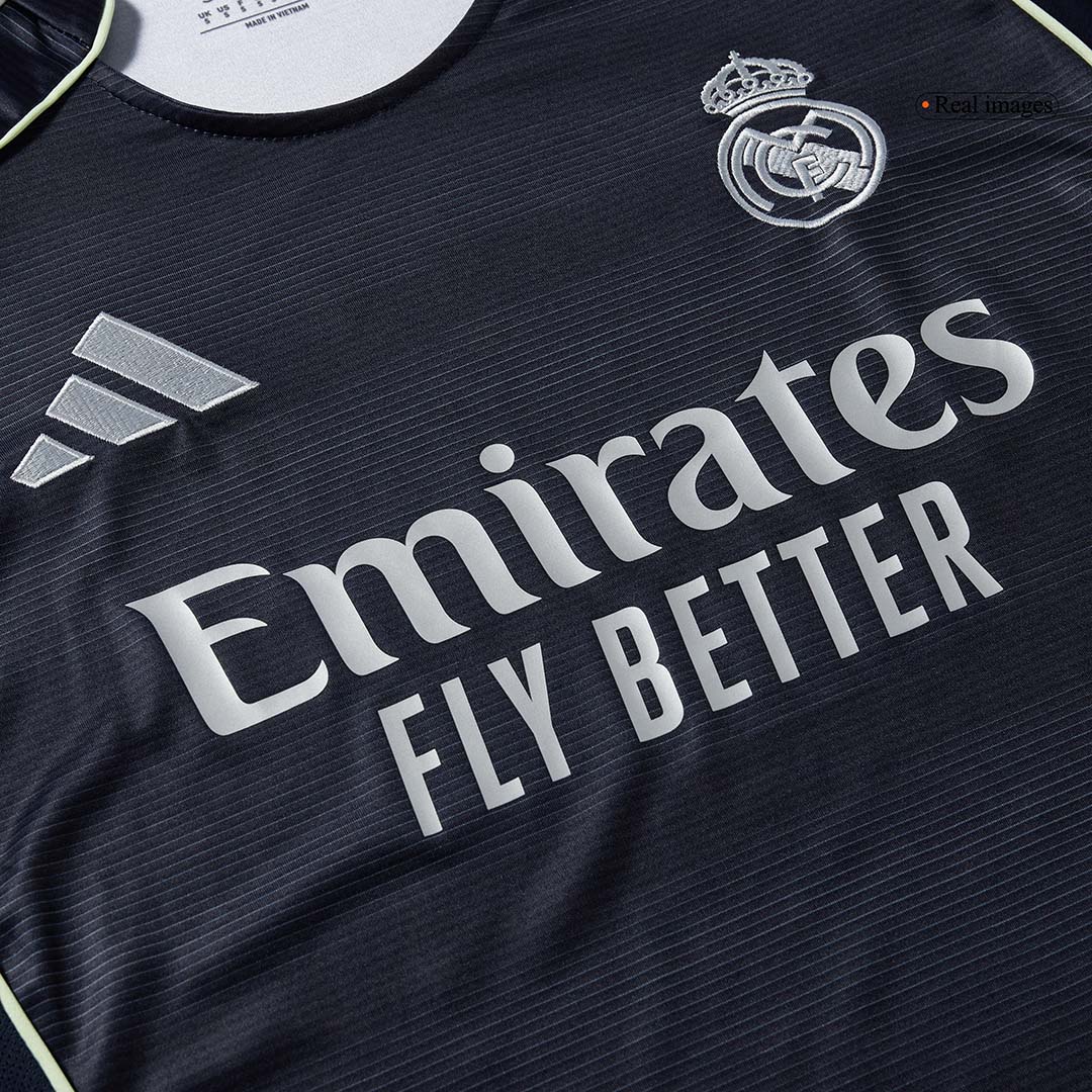Real Madrid Extérieur Maillot 2025/26 Bleu marine - Super