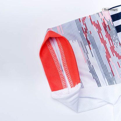 Bayern Munich Extérieur Maillot Kit 2025/26 Enfant Blanc